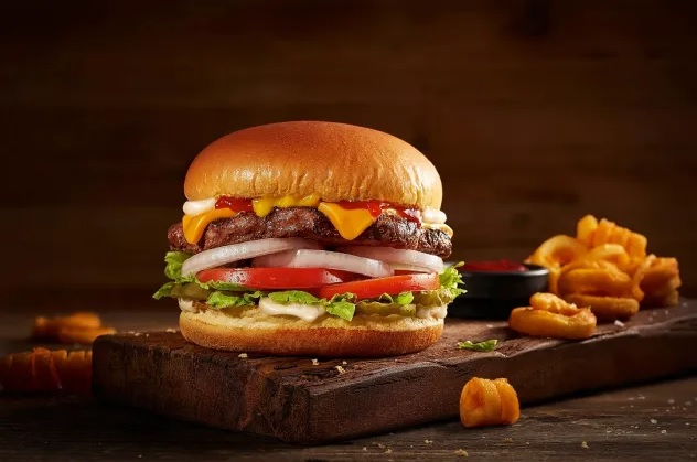 What Time Does Hardee's Open Today