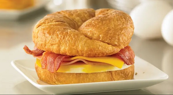 What Time Does Jack in the Box Stop Serving Breakfast