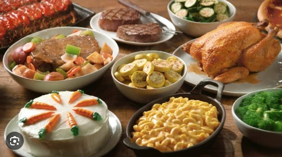 What Time is Golden Corral Dinner