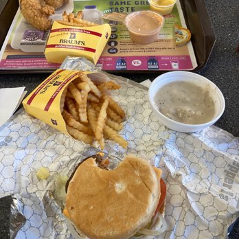 How Late Does Braums Serve Breakfast