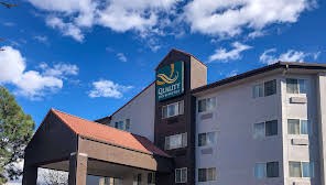 La Quinta Inn Breakfast Hours