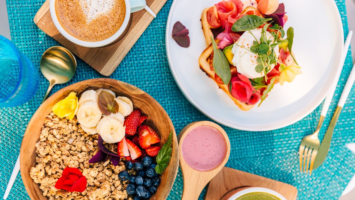 Tropical Smoothie Breakfast Hours