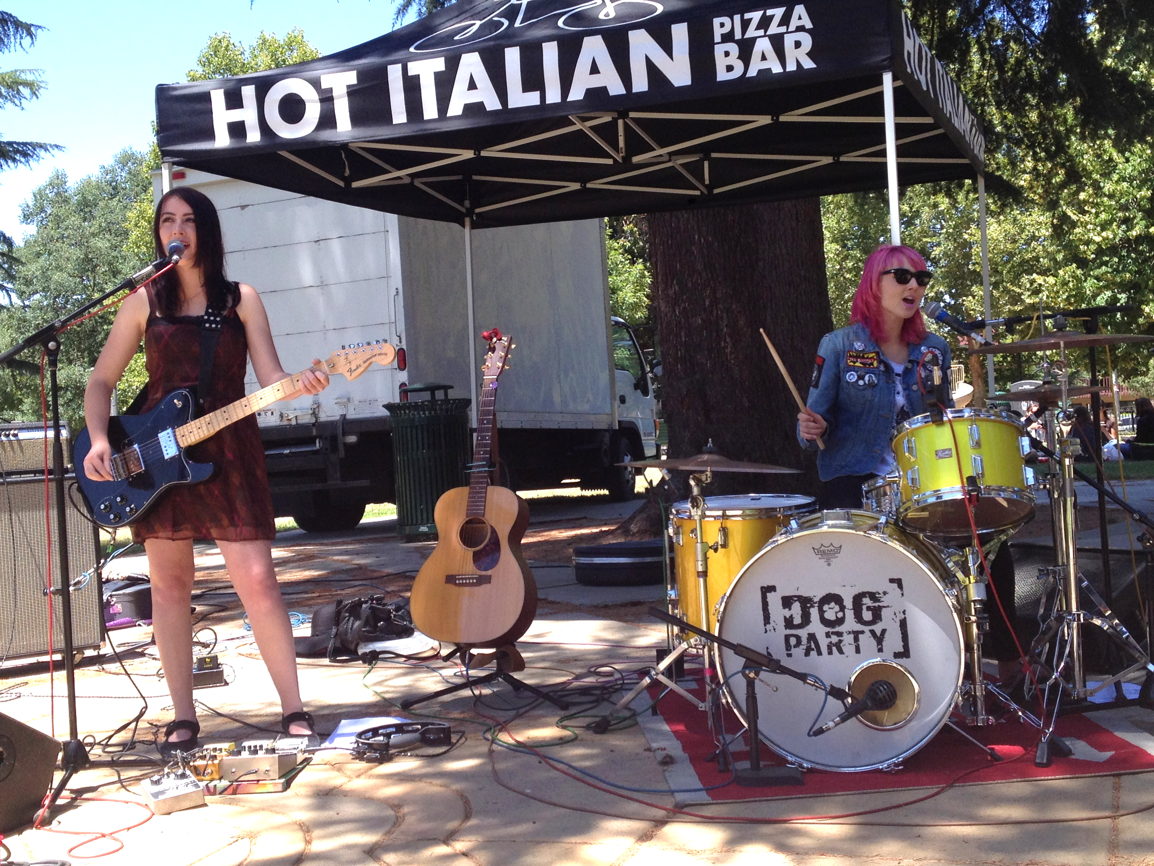 Twin Peak Happy Hour