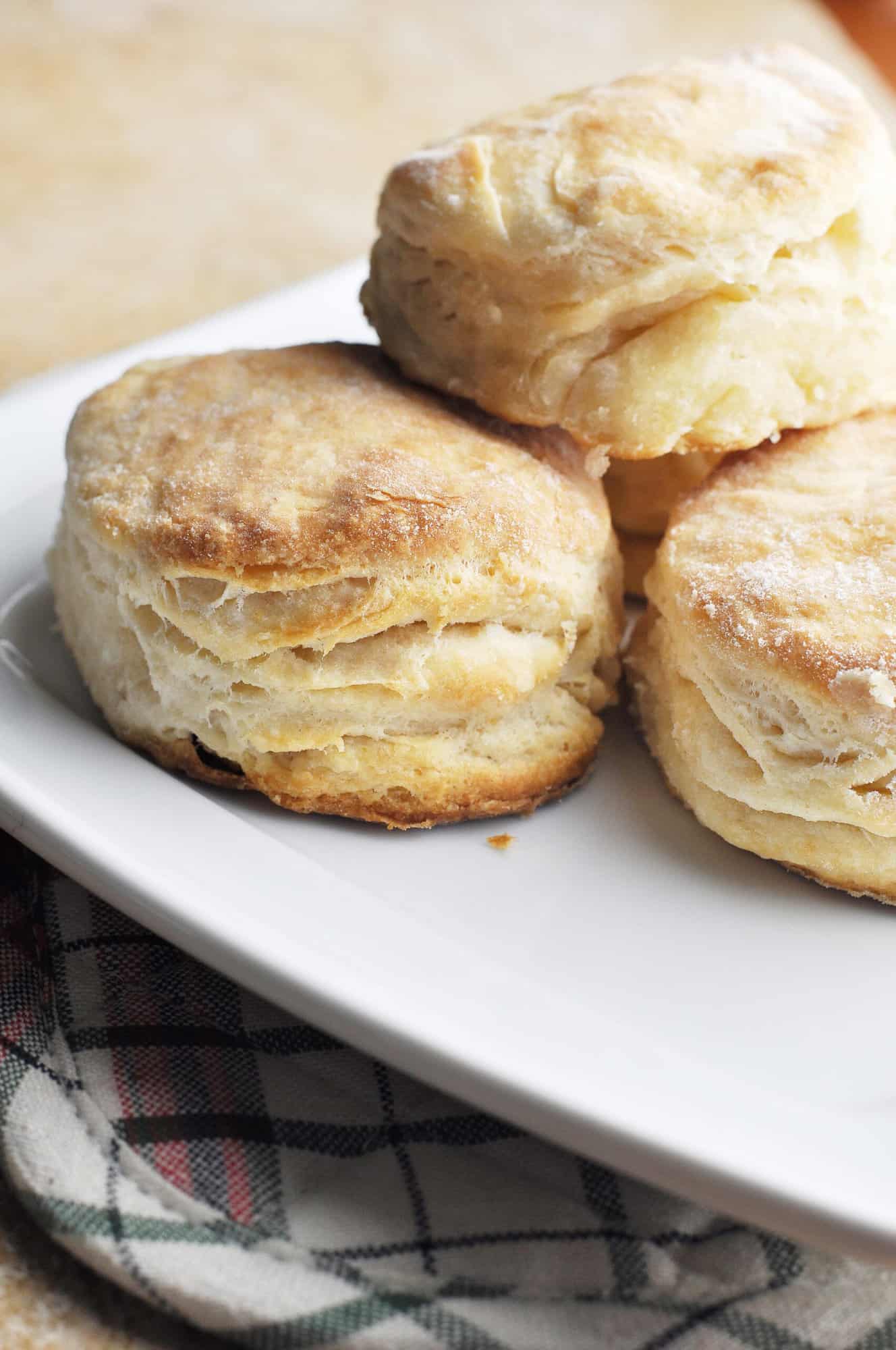 What Time Does Bojangles Open for Breakfast